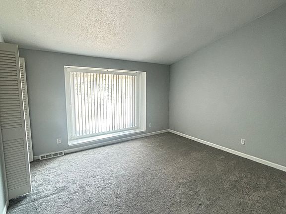 2nd image of 486 Amsterdam Ave #1