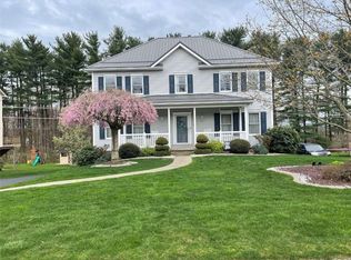 113 Pagano Dr, New Stanton, PA 15672