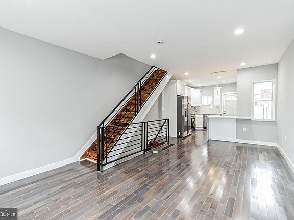 4th image of 3414 Salmon St