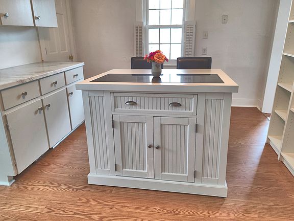 2nd image of 16 Howard St #2