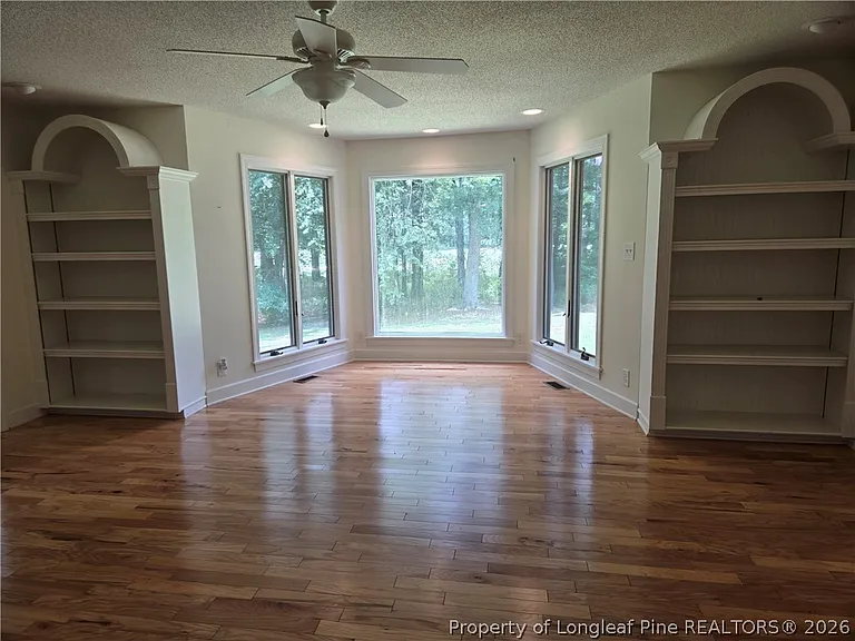 625 Loblolly Dr — Photo 10