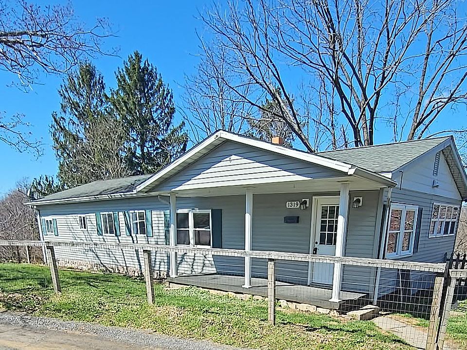 1st image of 1319 Summers School Rd