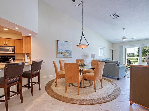 4th image of 6059 Bahia Del Mar Blvd APT 242