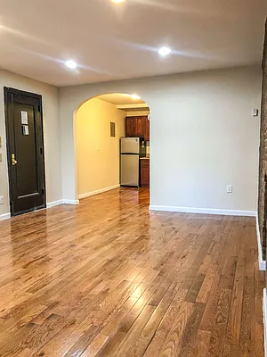 Rented by Compass | media 12