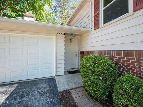 4th image of 6448 Coppersmith Rd