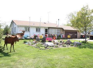 4335 E Studio Ln, Oak Creek, WI 53154