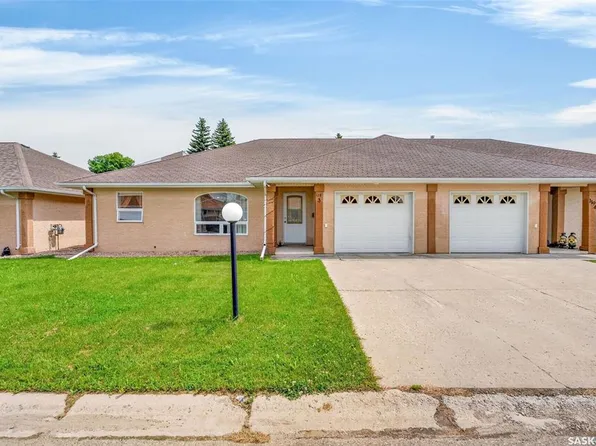 UNIT 3-119 McKendry AVENUE W, Melfort, SK S0E 1A0