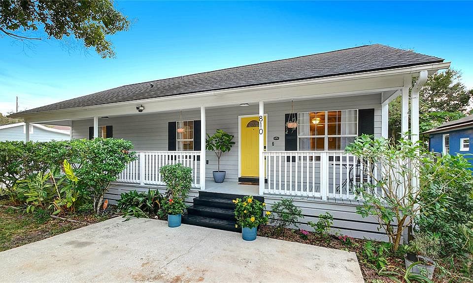 1st image of 810 Foster Ave