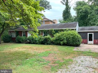 203 Henson Rd, Glen Burnie, MD 21060