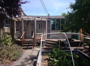 3048 62nd Ave SW, Seattle, WA 98116