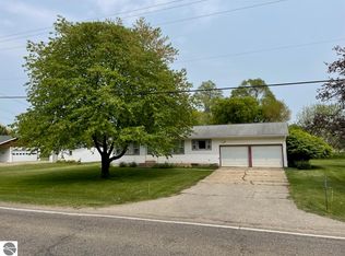 1029 S Lincoln Rd, Mount Pleasant, MI 48858