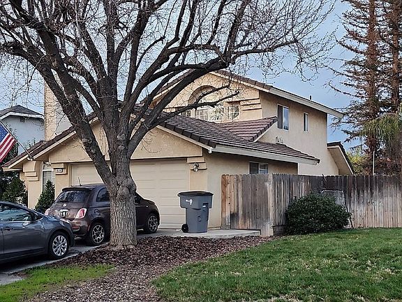 3rd image of 1614 E Ryan Ln