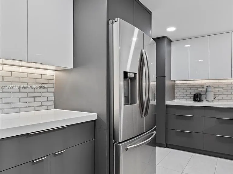 3140 S Ocean Dr #511 — Photo 5