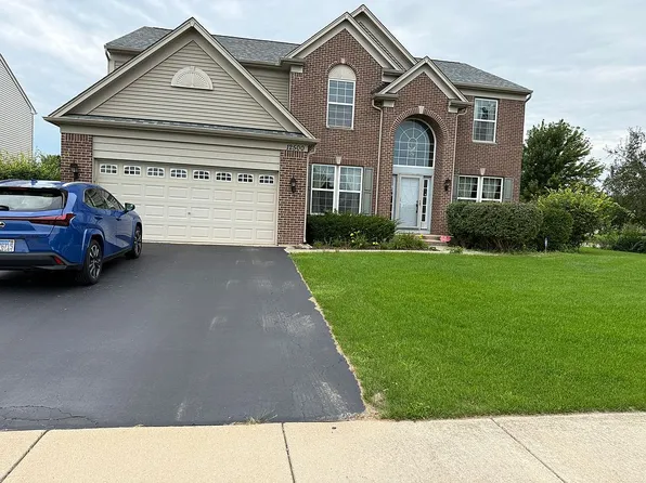 12500 Canterbury Dr, Plainfield, IL 60585