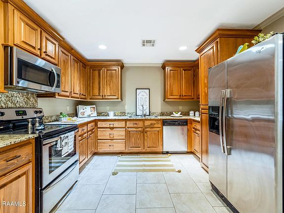 5th image of 1609 W Saint Mary Blvd