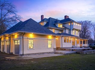 4 Adams St, Lexington, MA 02420