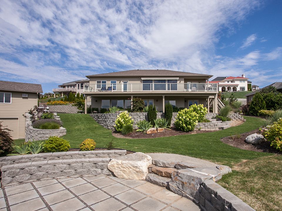 905 Briarwood Dr, East Wenatchee, WA 98802 Zillow