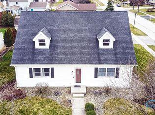 231 Waddle St, Findlay, OH 45840