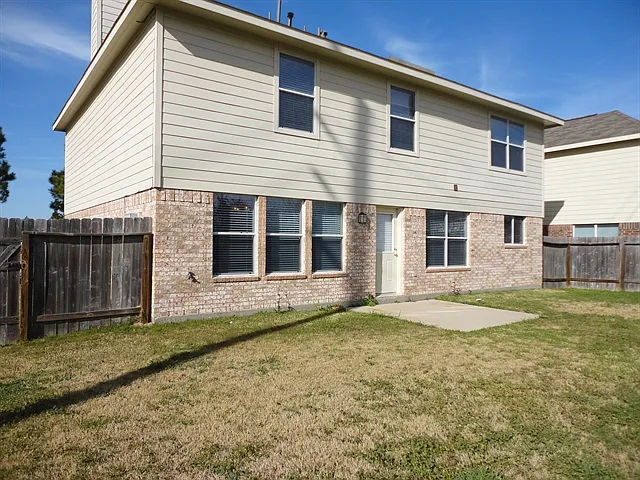 18319 Fieldbluff Ln — Photo 13