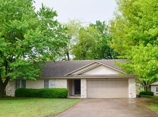 9890 E Whipperwill Ln, Broken Arrow, OK 74014