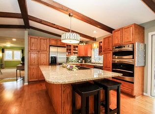 1156 Anderson Ln, Saint Paul, MN 55127