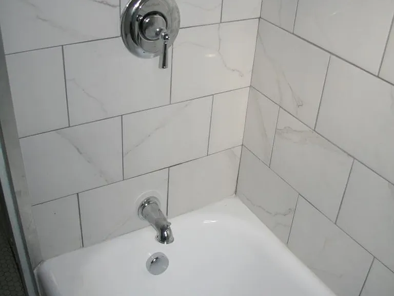Shower bathroom 1