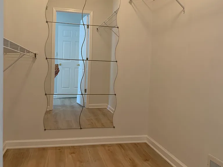 47 Hoover Ave — Photo 15