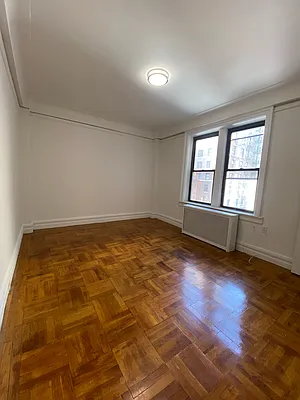 Rented by Peter R. Hungerford, LREB | media 6