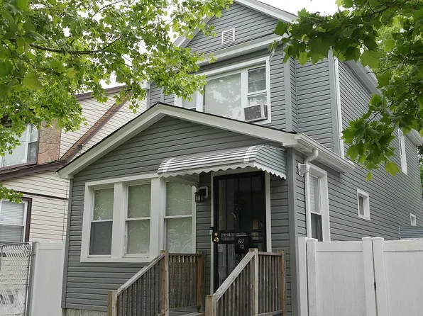 19712 116th Ave, Saint Albans, NY 11412