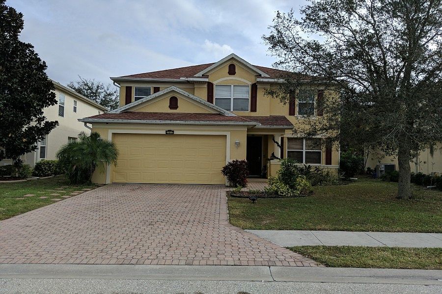 1st image of 27017 Creekbridge Dr