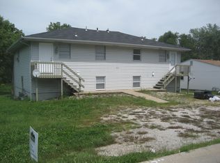 5812 E 149th St APT A, Grandview, MO 64030