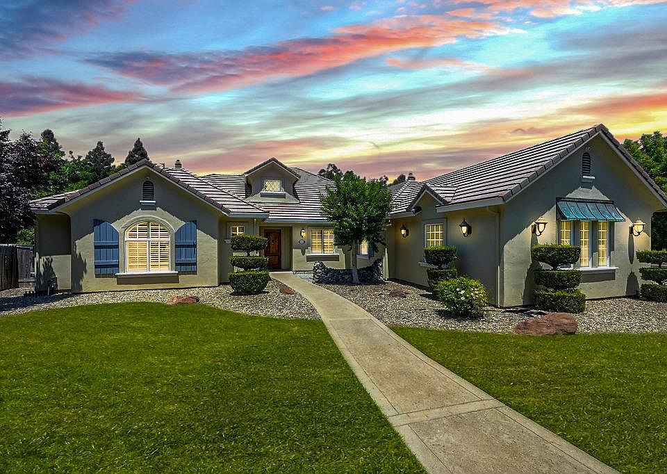 1st image of 9031 Hidden Glen Ln