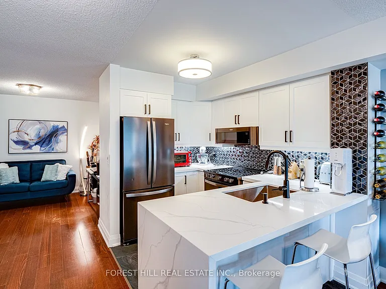 30 N Park Rd #214 — Photo 10