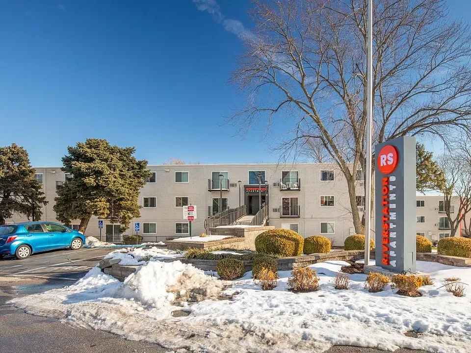 Riverstation Apartments