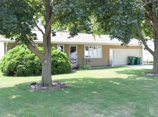 504 N Palm St, Creston, IA 50801