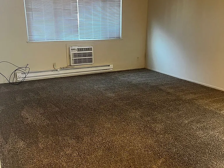 333 Bonnie Villa Apartments — Photo 5