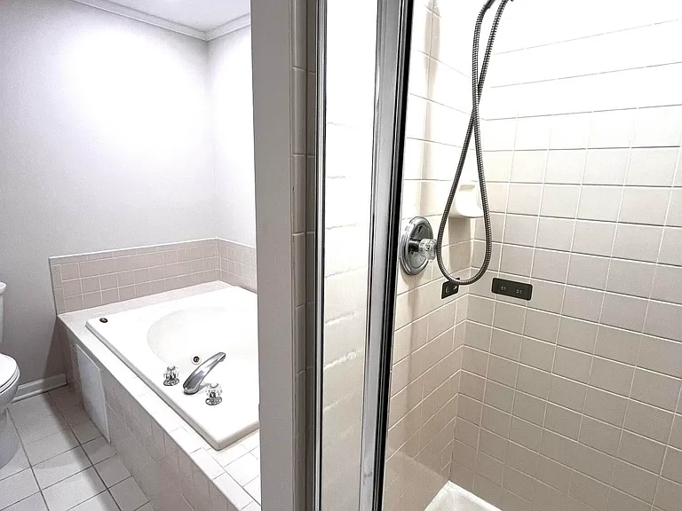 8 Buford Ct — Photo 18