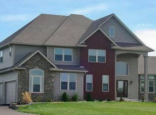 2888 Windy Ridge Dr, Springfield, OH 45502