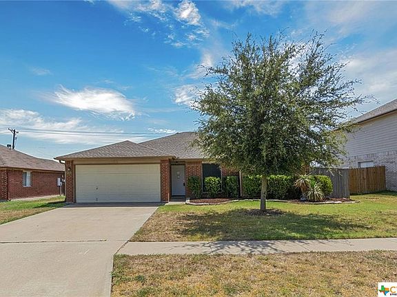 3rd image of 5608 Montrose Dr