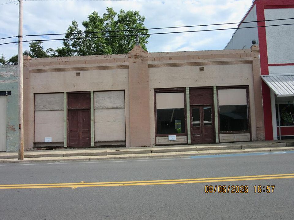 2nd image of 1022 E Harris St