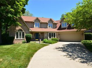 8763 Bay Pointe Cir, Indianapolis, IN