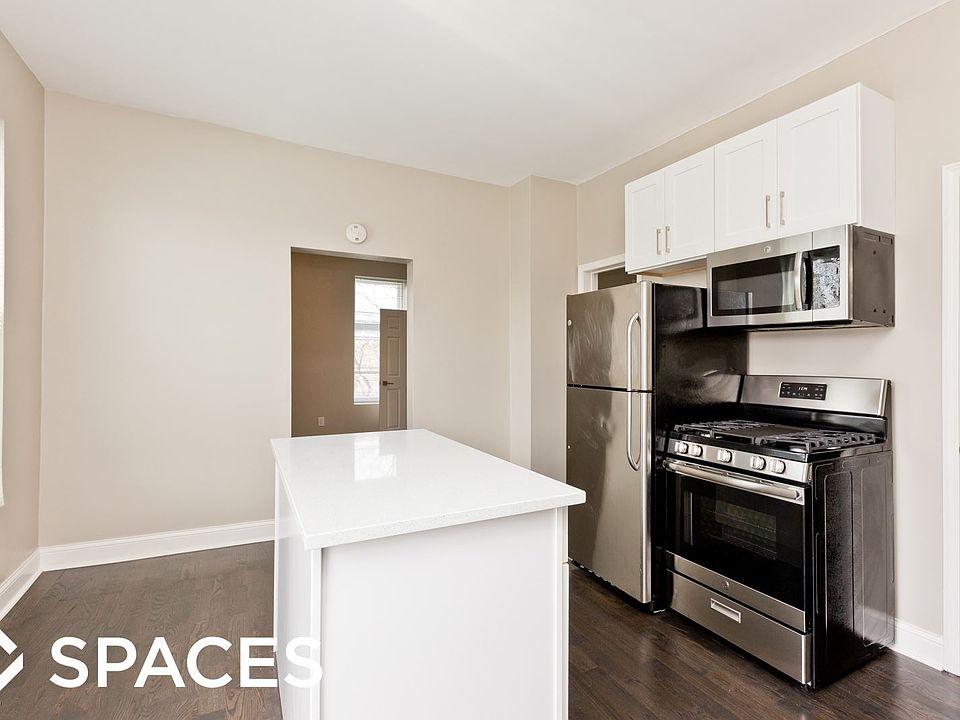 1st image of 2039 N Honore St APT 2F