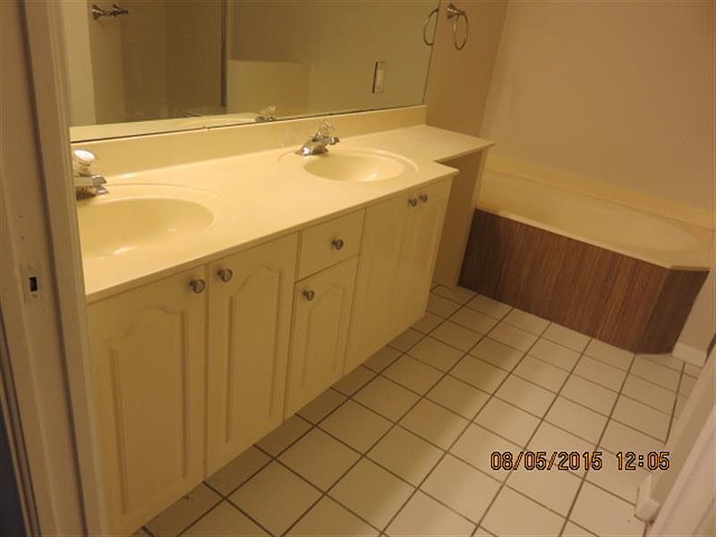 2nd image of 1138 Via Jardin