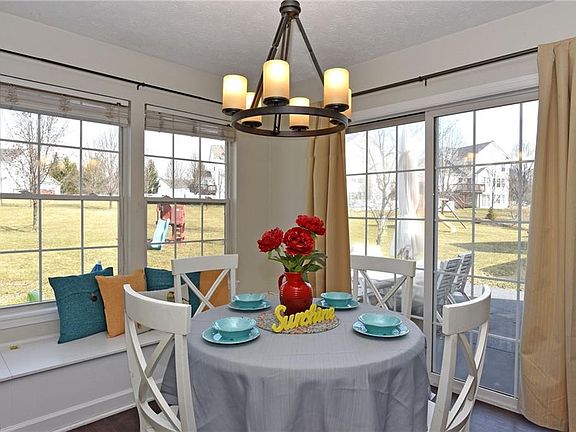 5th image of 2053 Darrow Lake Dr