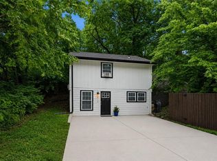 2514 NE 76th St, Gladstone, MO 64118