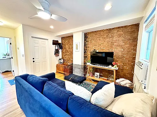 187 Everett St #1 Photo 1