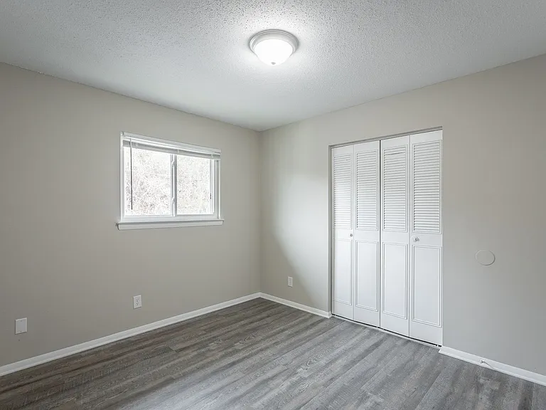 113 Goodson Ave — Photo 17