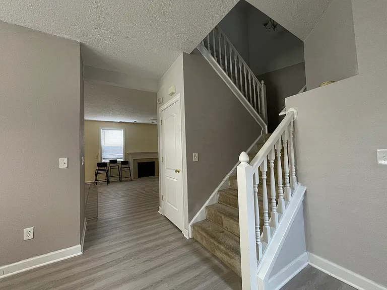 9532 Treyburn Green Way — Photo 3