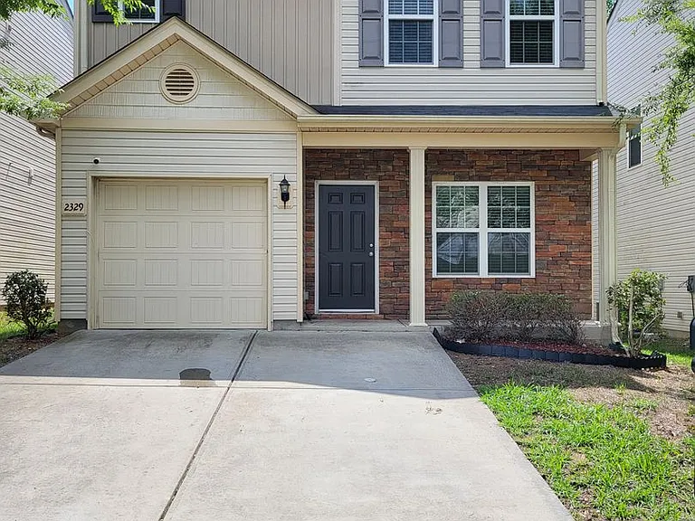 2329 Old Goose Ln — Photo 1