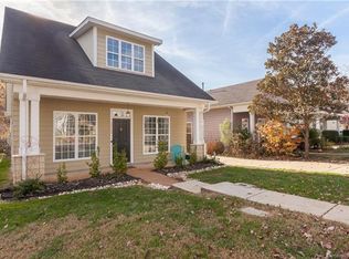 4712 Eaves Ln, Charlotte, NC 28215